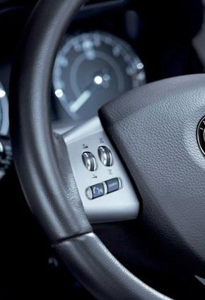 جاكوار XK Portfolio 2013 تجمع بين الأداء العالي والمنظر الديناميكي الرائع